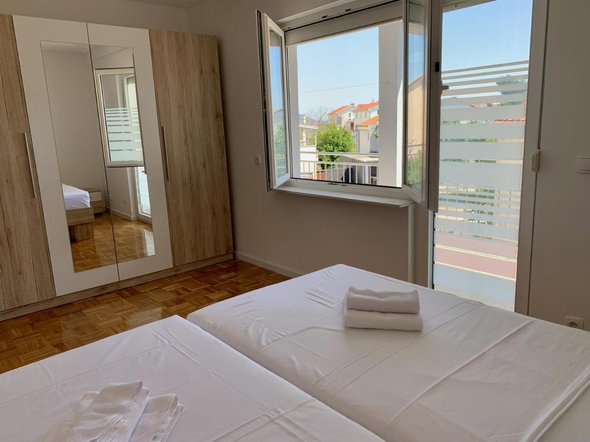 Janko Apartment *